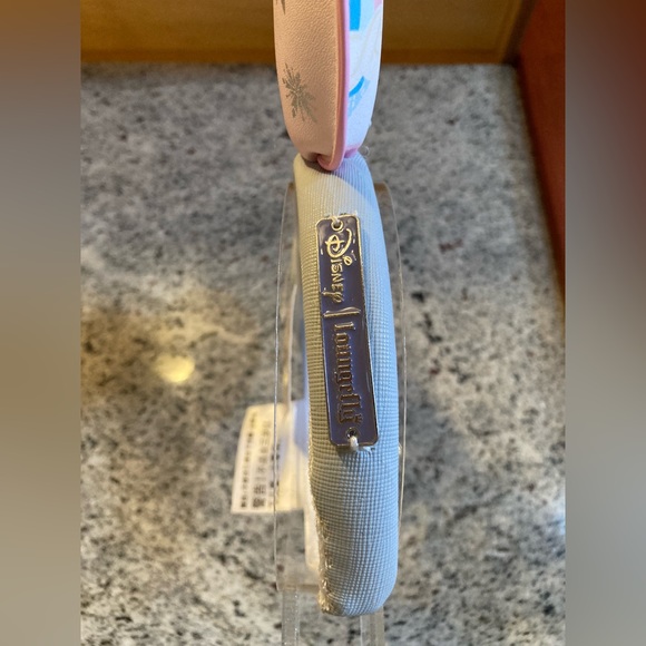 Disney Frozen Anna Elsa Snowflake Ears Loungefly Headband NWT - Picture 9 of 9